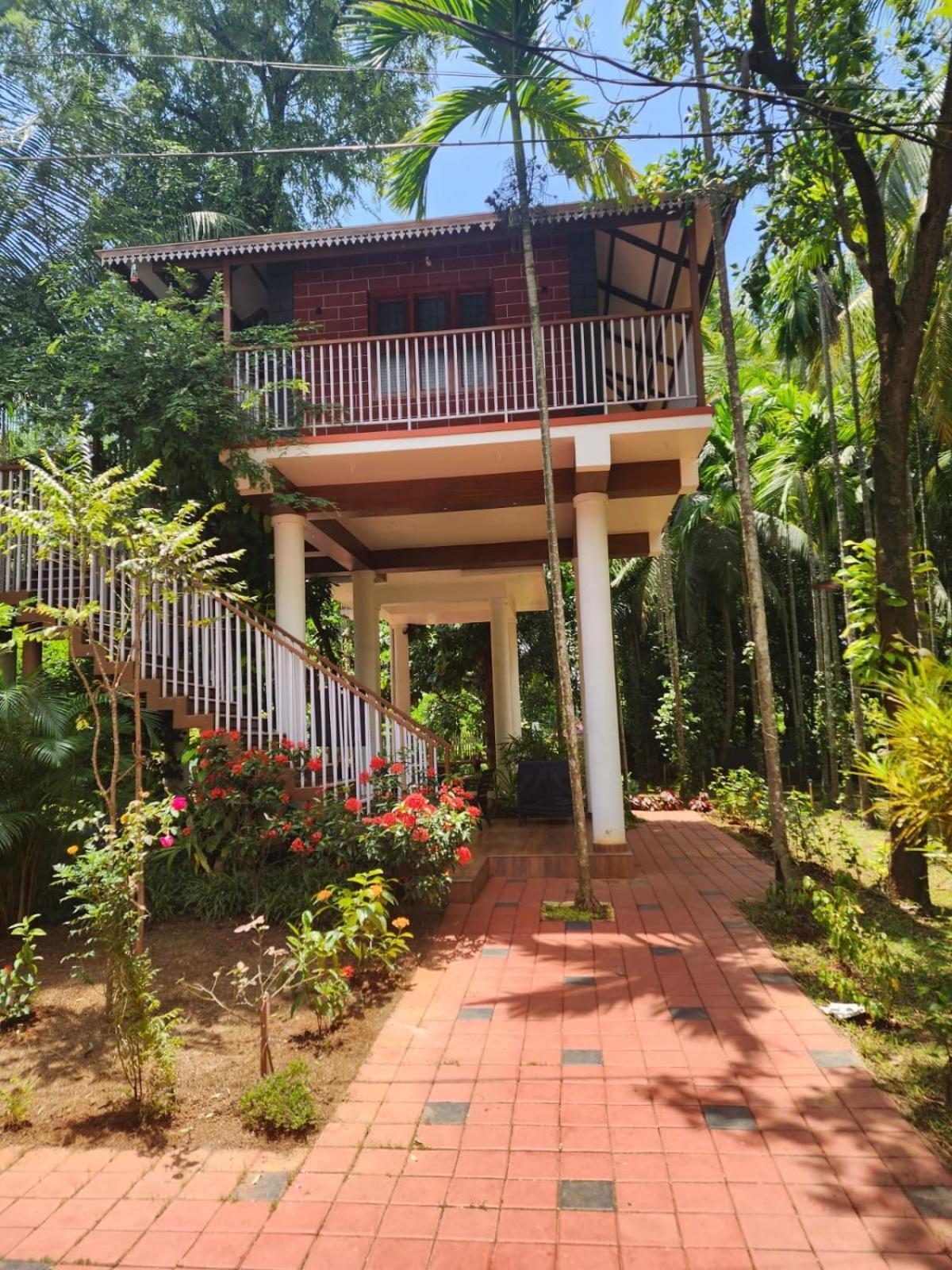 Serenity Villa And Treehouse Palakkad Exterior photo