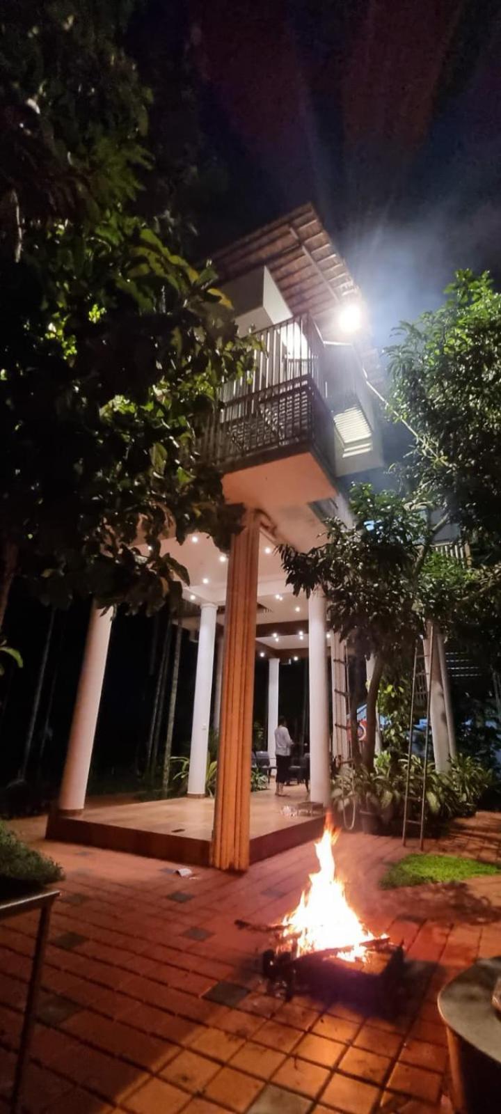 Serenity Villa And Treehouse Palakkad Exterior photo